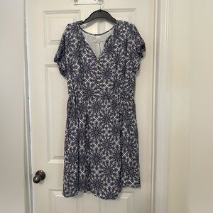 LOFT Pintucked Tie Waist Dress size L